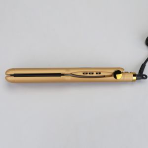 Fer à lisser. Assiettes flottantes avec revêtement céramique et tourmaline.