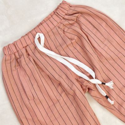 SHORT ROSE A RAILLEUR