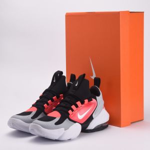 NIKE AIR MAX ALPHA SAVAGE