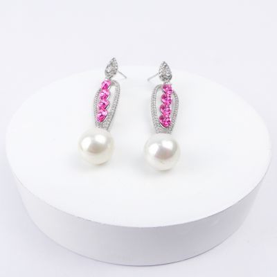 Boucles d'oreilles pendantes quatre goutte culture rose foncé