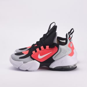 NIKE AIR MAX ALPHA SAVAGE