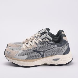 MIZUNO RACER S OARISM