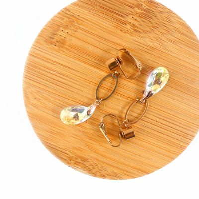 Boucle d'oreille goutte jaune