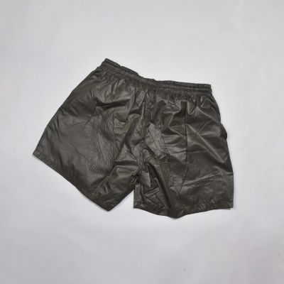 SHORT VERT MILITAIRE MOTIF  STUDIO STYLE