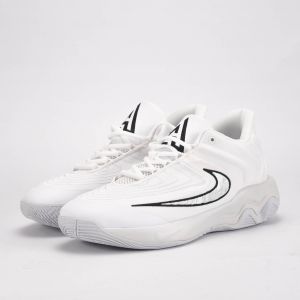 Nike Giannis Immortality 4