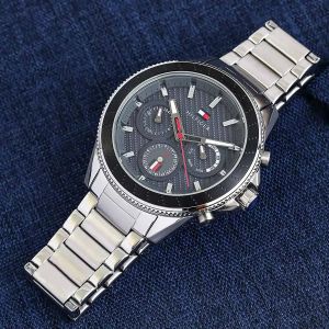 Montre TOMMY HILFIGER AIDEN