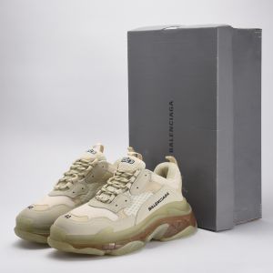 Balenciaga Triple S beige